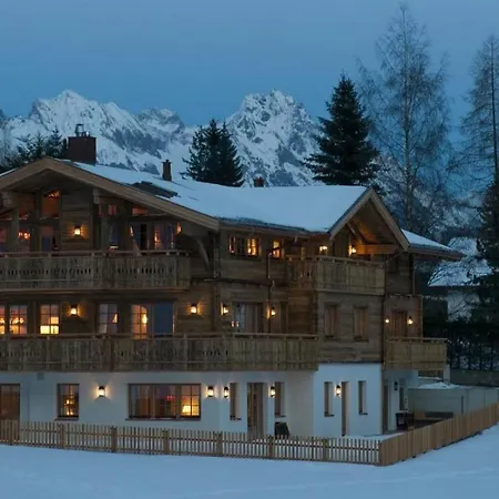 Lovely With 3bdr And Sauna- What'app - 0034-635-520-036 - For Reservations!! Apartment